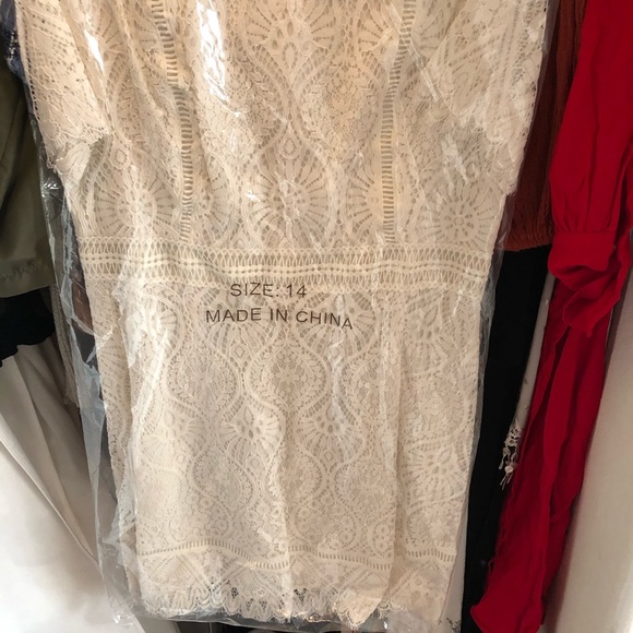 NWT BB Dakota RSVP On The List Dress SZ14 - Picture 9 of 9